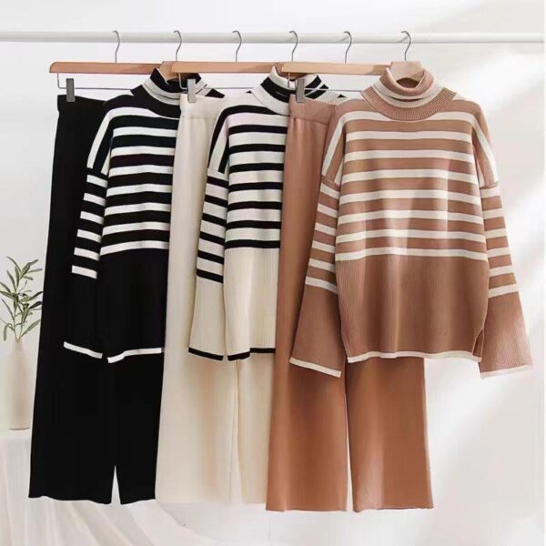 High-neck Striped woolen stripe coord set