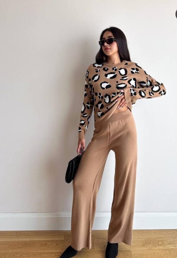Knitted Winter Leopard Coord Set - Image 3