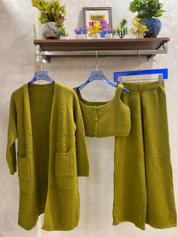 3 Pieces Heavy Woolen set - Image 2