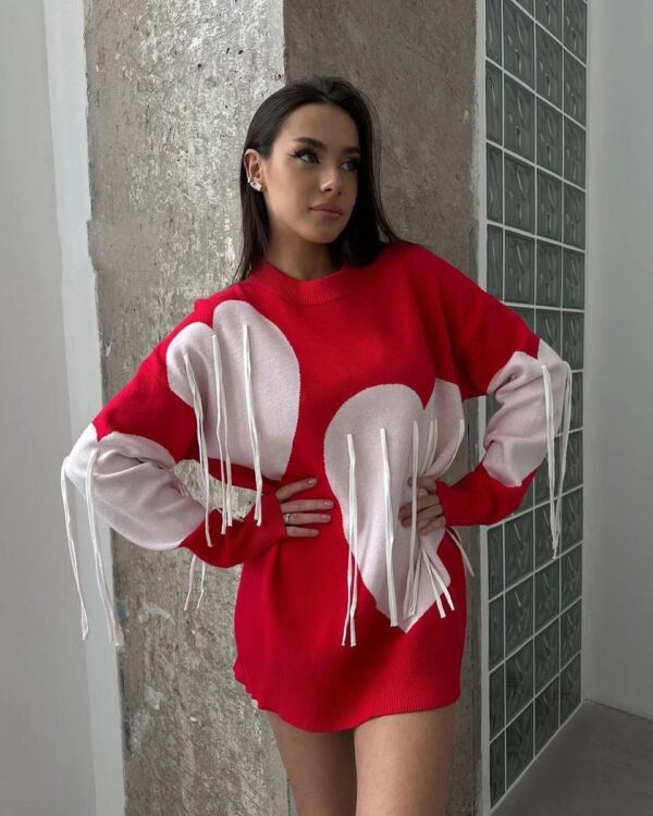 Heart Fleece Fringes sweatshirt - Image 4