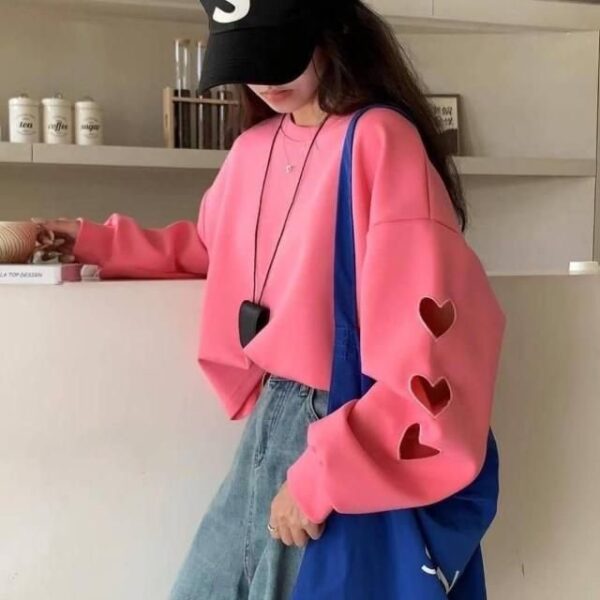 Heart cutwork sweatshirt - Image 3