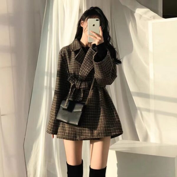 Premium Imported blazer with belt - Image 4