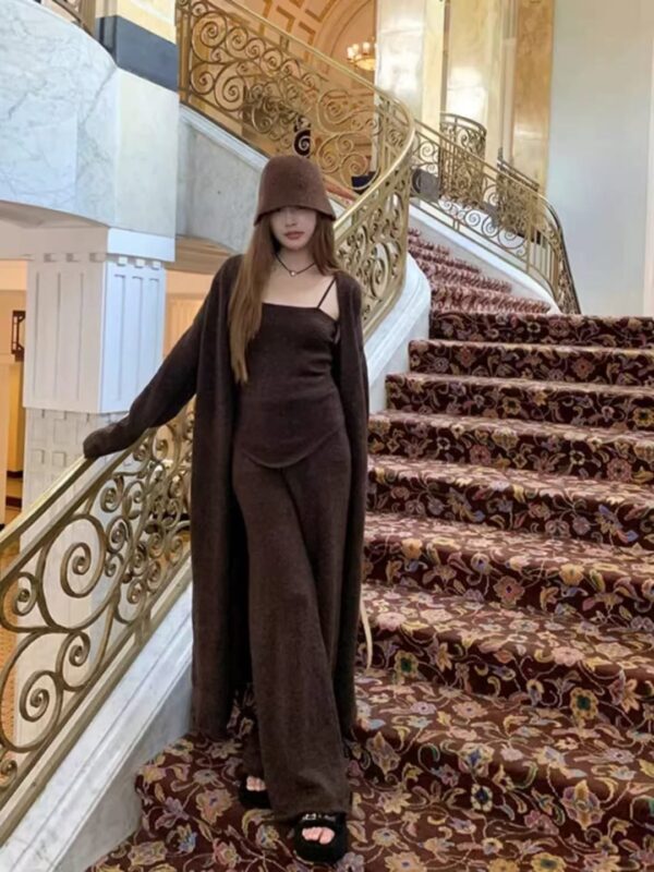 Stylish 3 Piece Winter set - Image 6