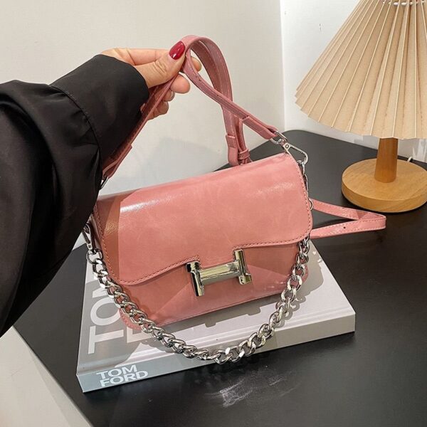 Superior Quality Finishing Leather Look Baguette bag - Image 5
