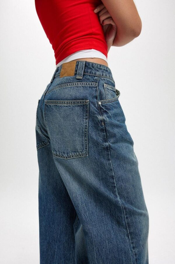 CO Wide Leg High Jeans - Image 4