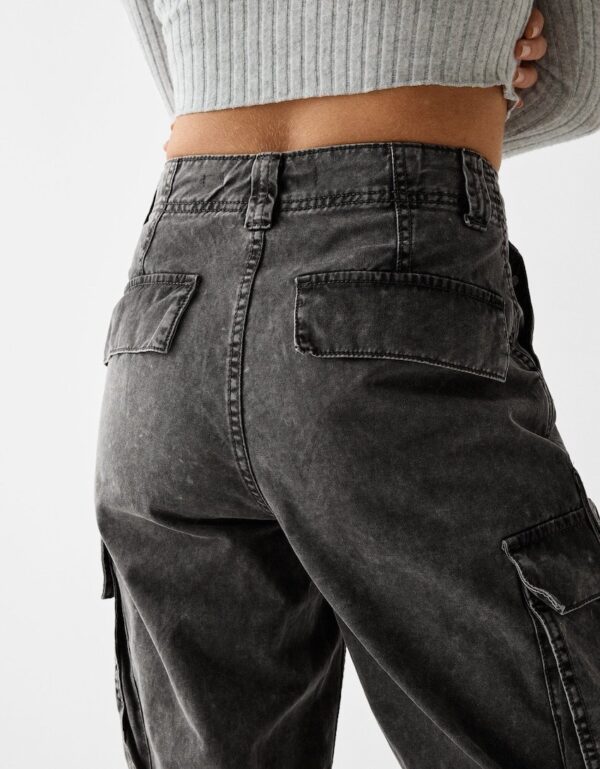 Heavy Quality Branded Multi Pockets Baggy Cargo - Image 3