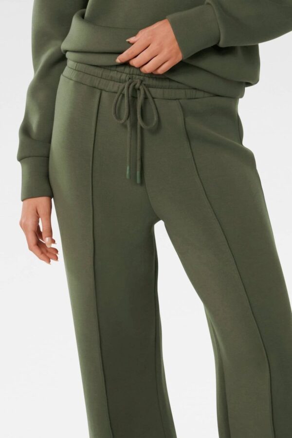 Premium Fleece  Trousers - Image 4