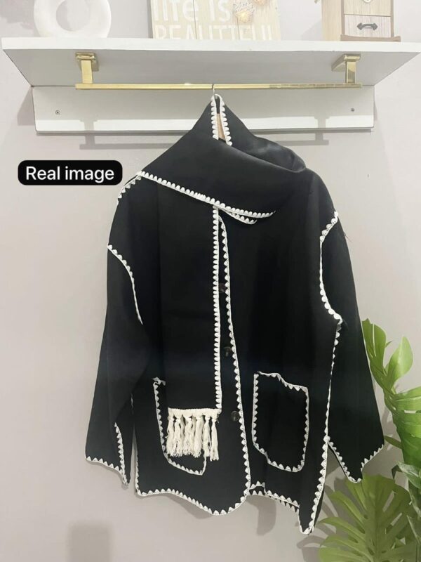 Oversize Zed Jacket With Cape - Image 14