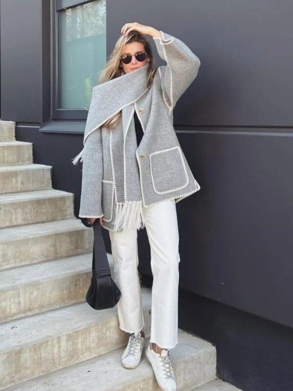 Oversize Zed Jacket With Cape - Image 12