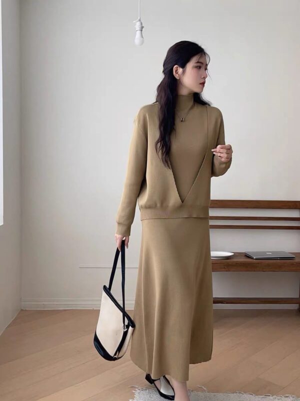 High End Knitted Dress Set Two Pieces - Image 5