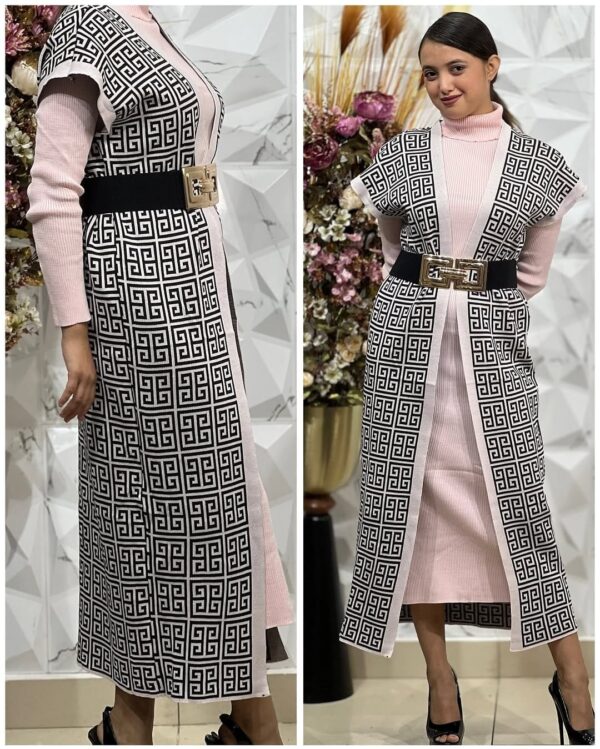 Luxury Knitted Dress with Belt - Image 9