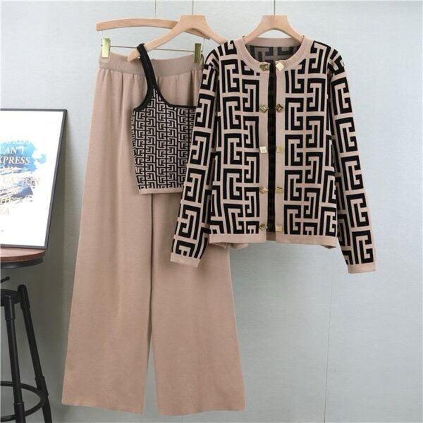Luxury Stella  3 Piece Set - Image 5
