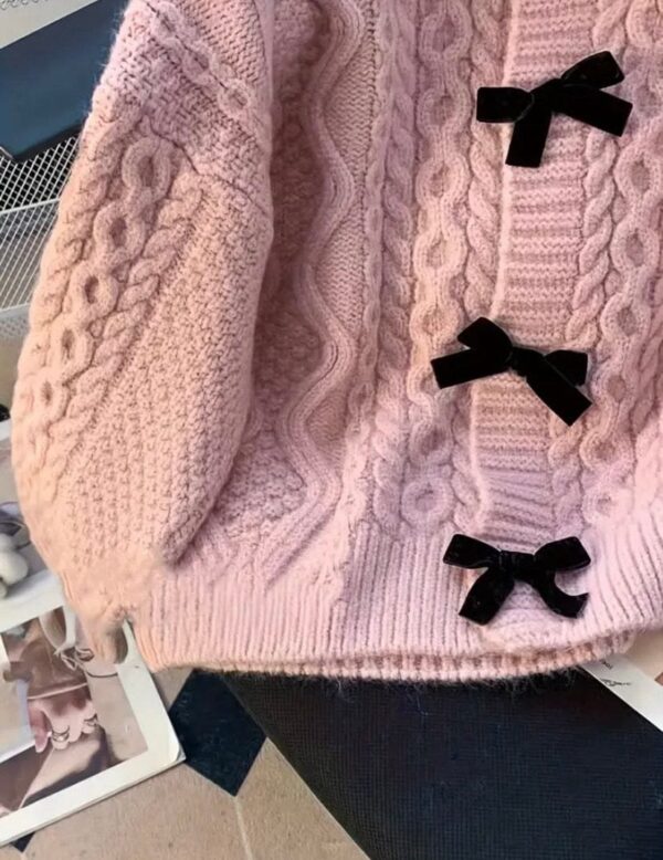 Cable Knitted Bow Top - Image 10