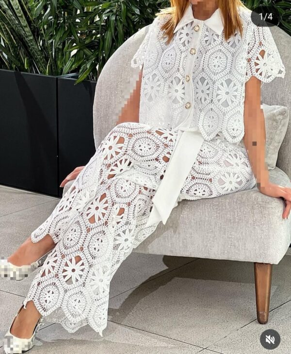 Cutwork crochet set with  belt