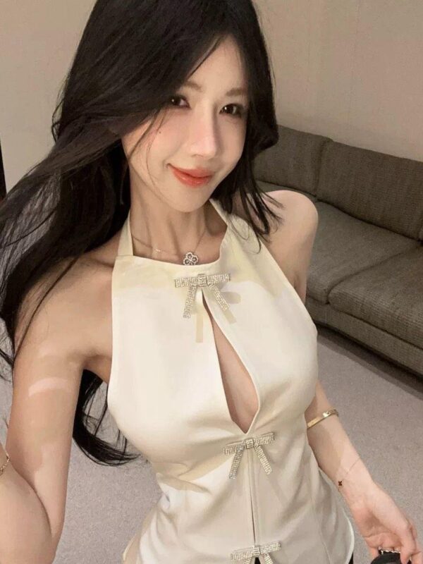 Halter Neck Sequined Detachable Bow Top - Image 6